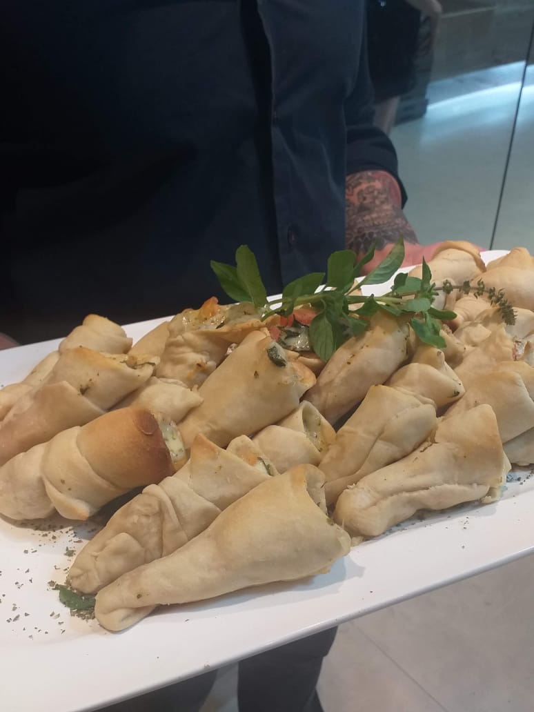 WhatsApp Image 2019-09-18 at 17.09.01 (1).jpeg